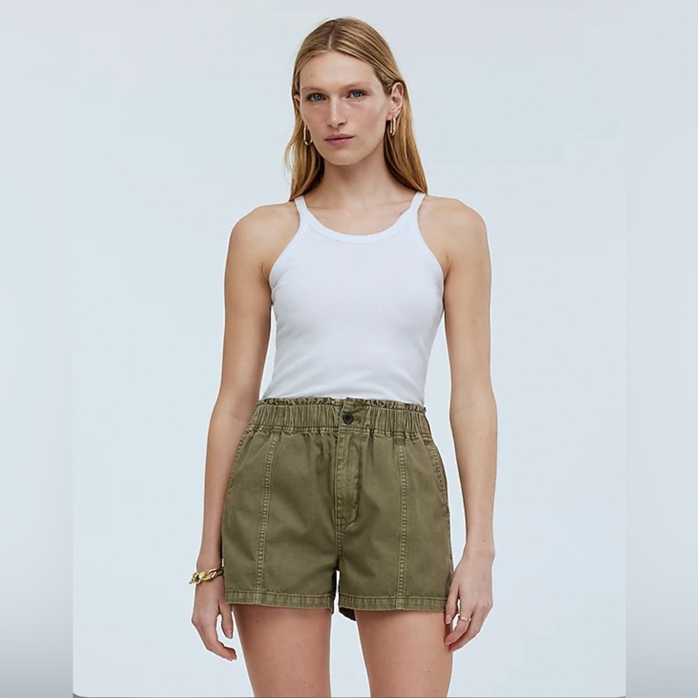 Madewell size 29 Pull on Paperbag short- garment dyed edition
